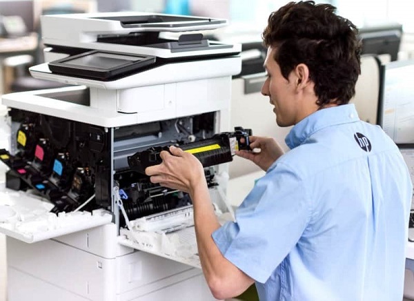 Lí do và cách khắc phục màn hình cảm ứng máy photocopy bị đơ